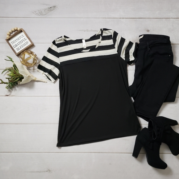 Black/Oatmeal Stripe Color Block Top - Picture 1 of 3